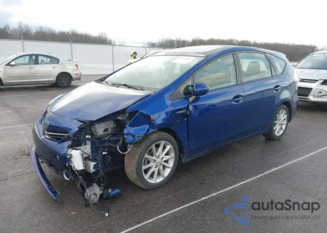 2012 Toyota Prius V Five z USA, uszkodzony, nr VIN JTDZN3EU6C3033402